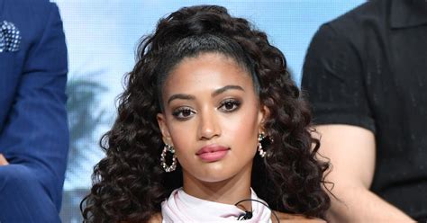 who is samantha logan dating|Who is Samantha Logan